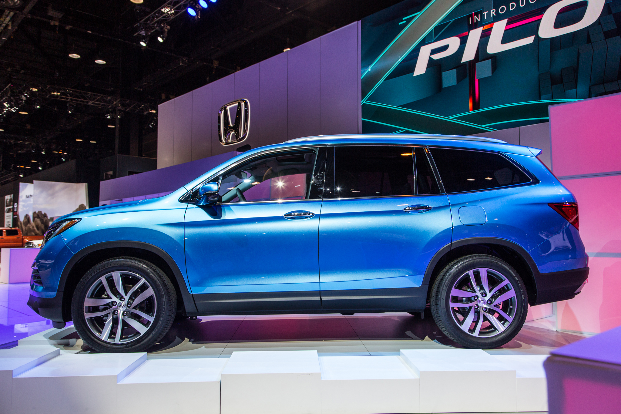 2016 Honda Pilot VINs, Configurations, MSRP & Specs AutoDetective