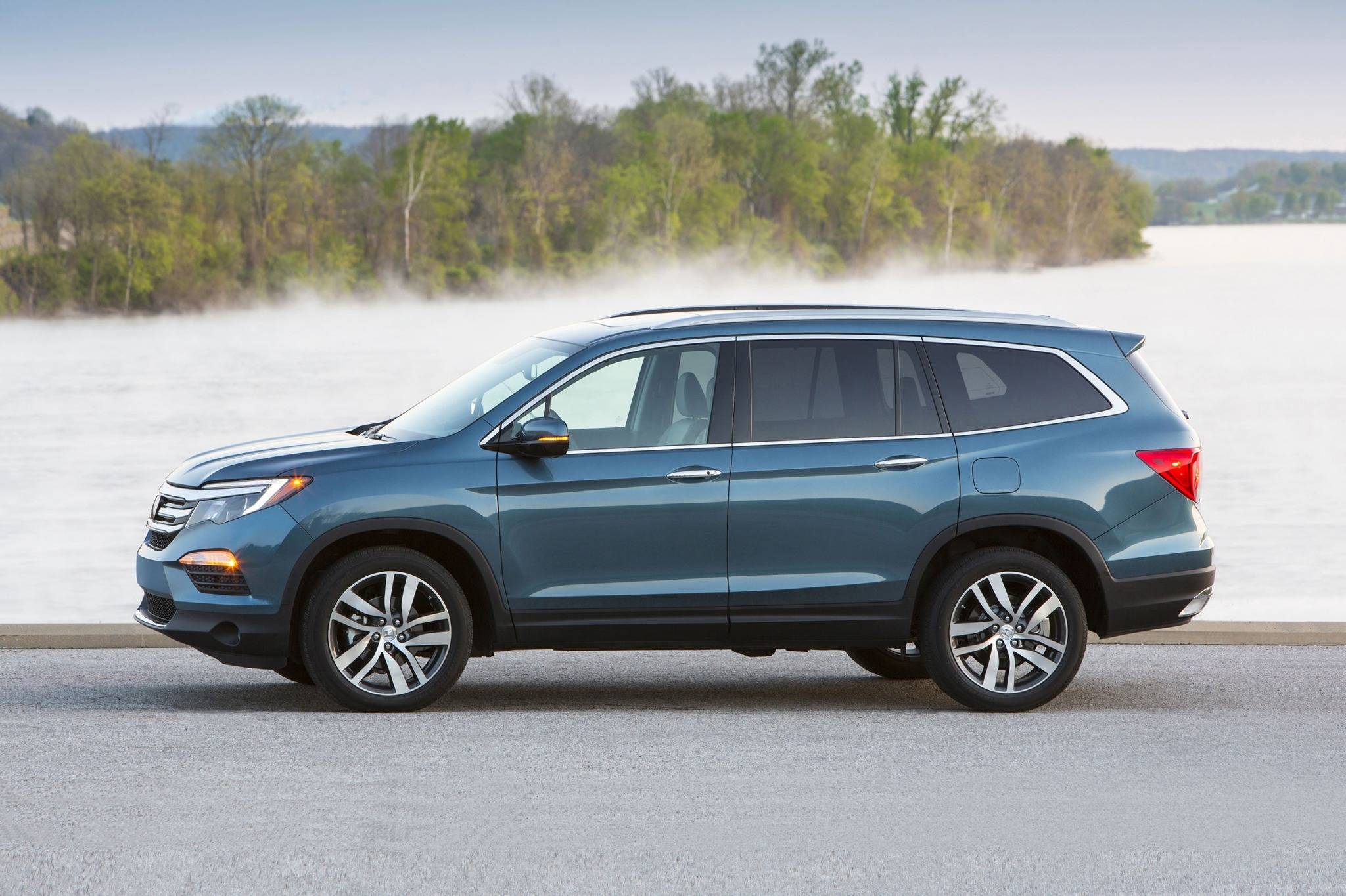 Honda pilot 2017