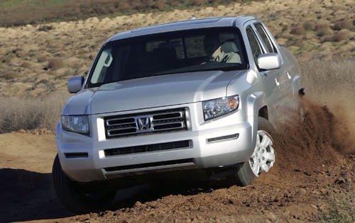 06 Ridgline 2006 Honda Ridgeline VINs, Configurations, MSRP & Specs - AutoDetective