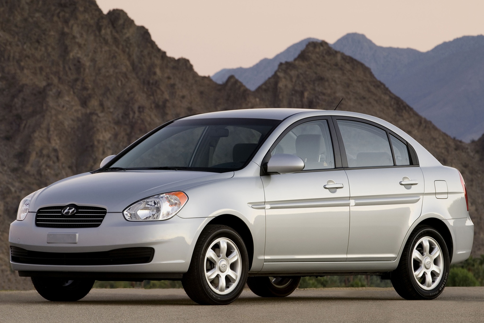 2010 Hyundai Accent GS 3Door VIN Number Search