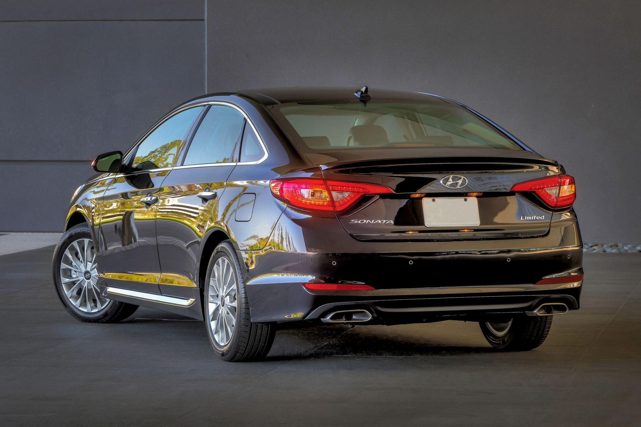 2016 Hyundai Sonata Specs, Prices, VINs & Recalls - AutoDetective