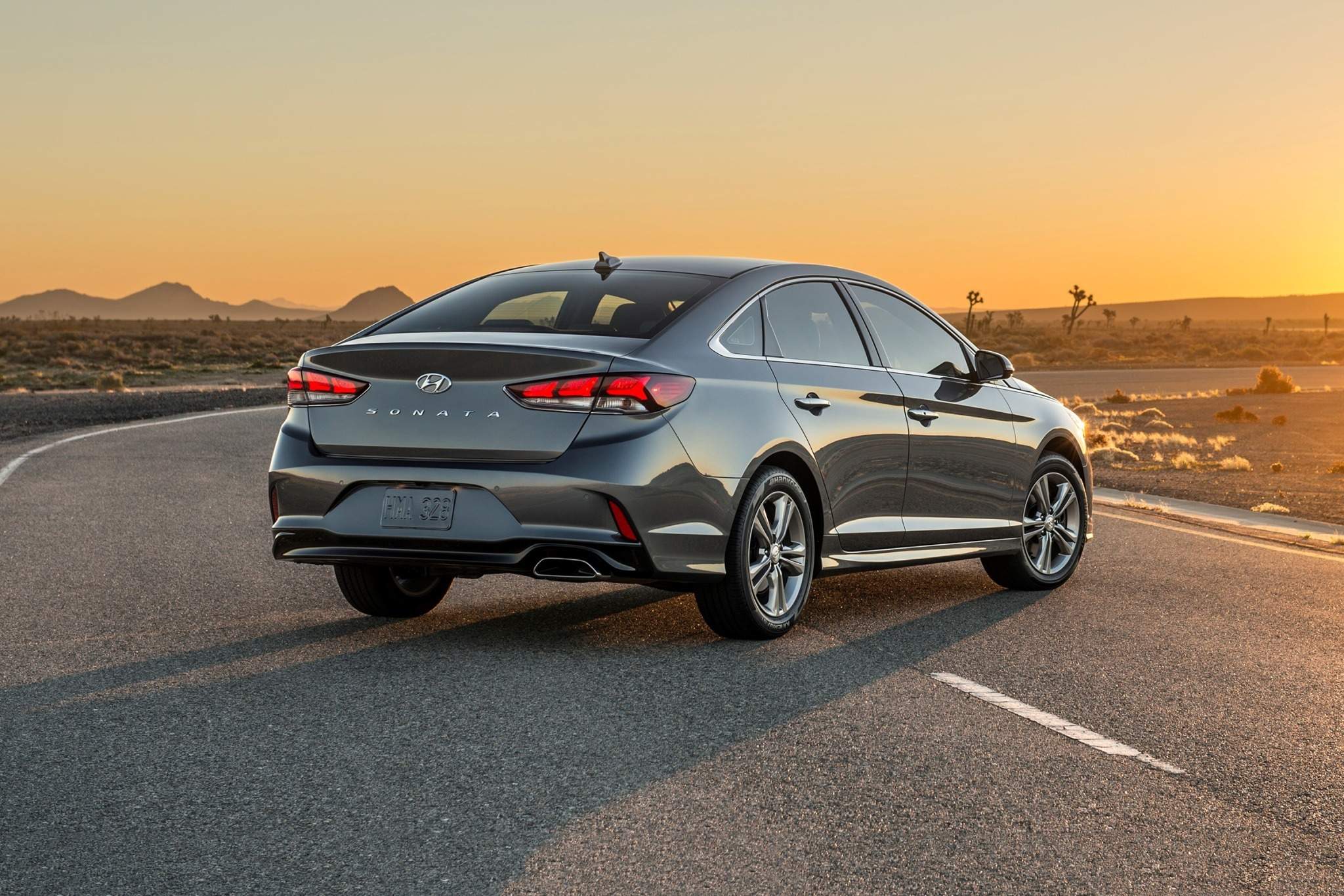 2018 Hyundai Sonata Specs, Prices, VINs & Recalls - AutoDetective
