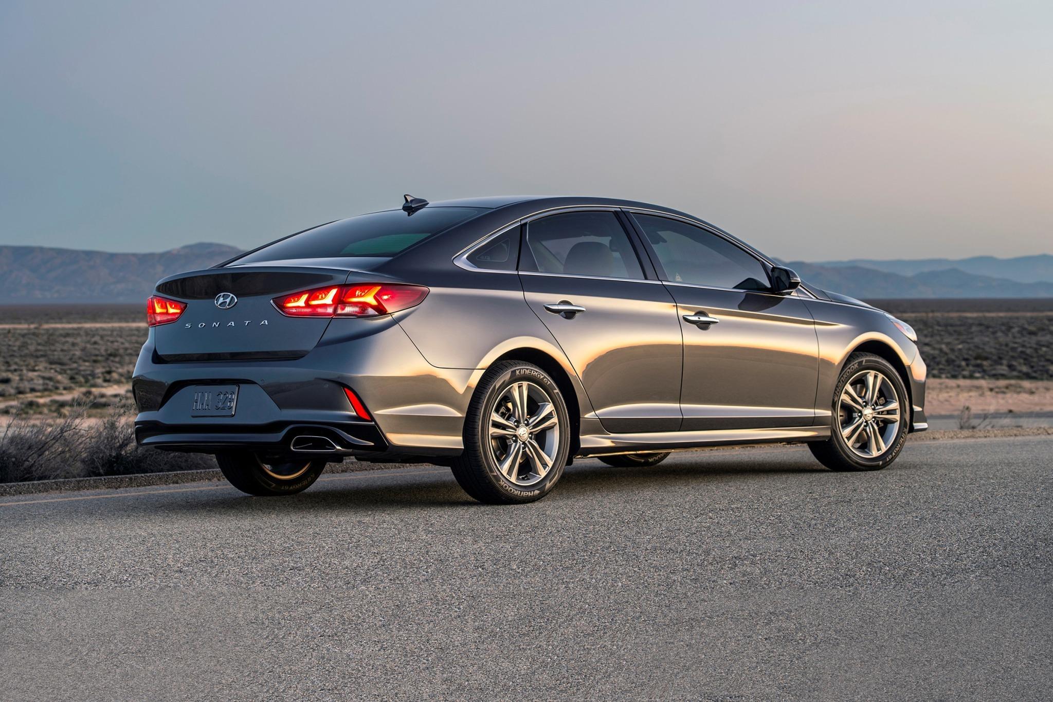 2018 Hyundai Sonata Specs, Prices, VINs & Recalls - AutoDetective