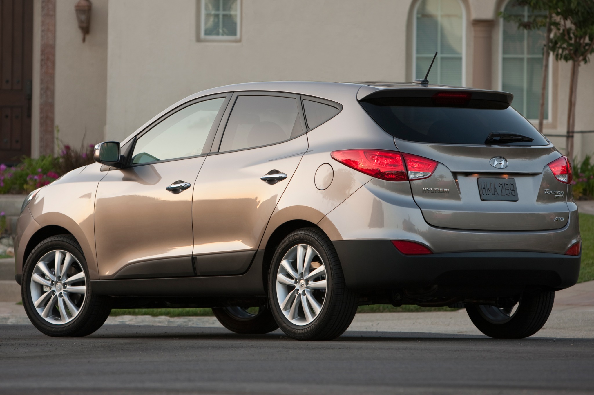 2010 Hyundai Tucson GLS Manual VIN Number Search - AutoDetective