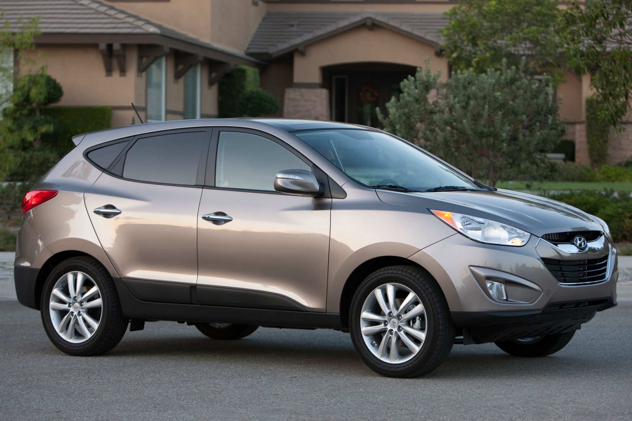2010 Hyundai Tucson GLS Manual VIN Number Search - AutoDetective