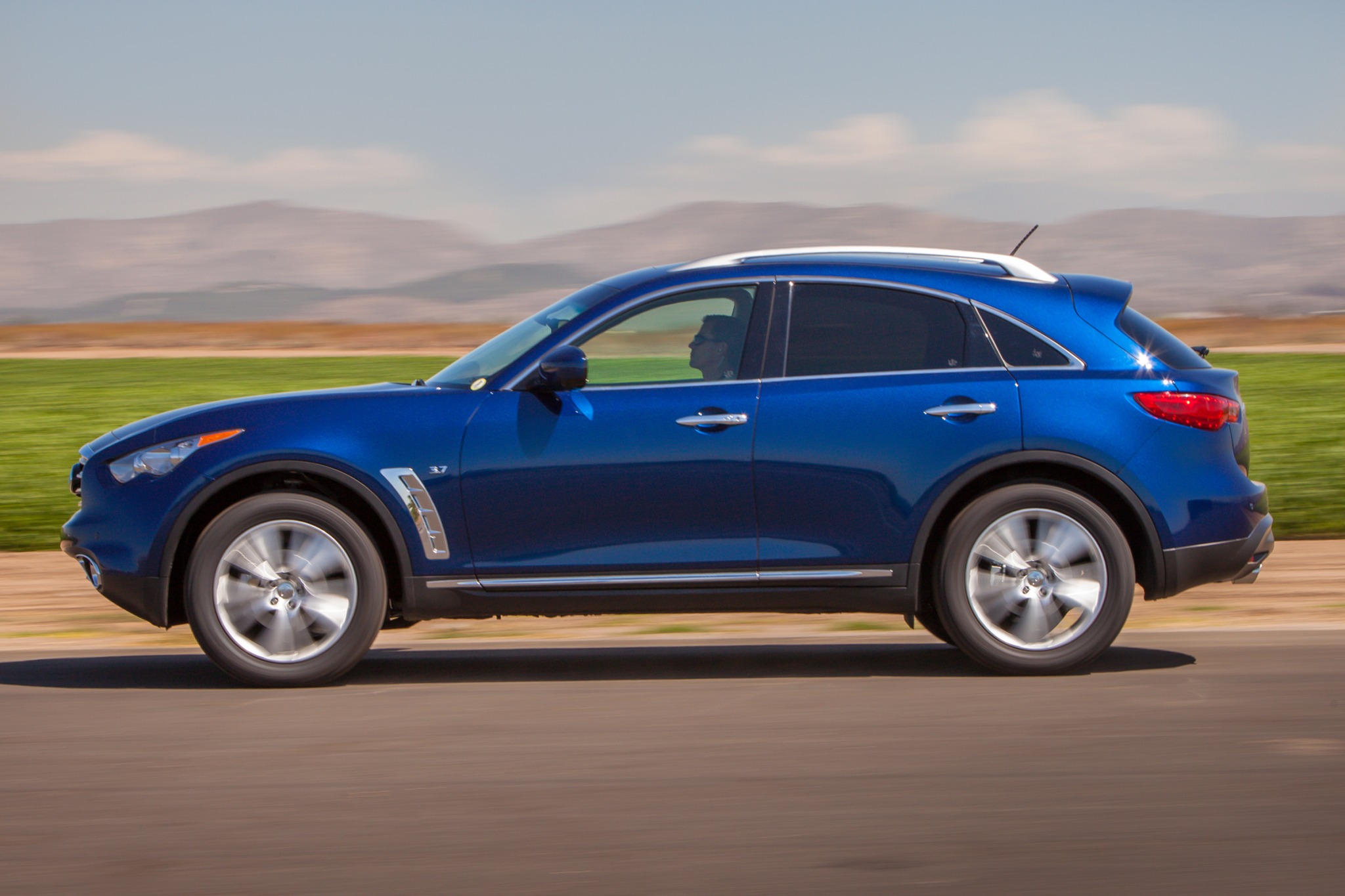 2016 Infiniti QX70 Specs, Prices, VINs & Recalls - AutoDetective