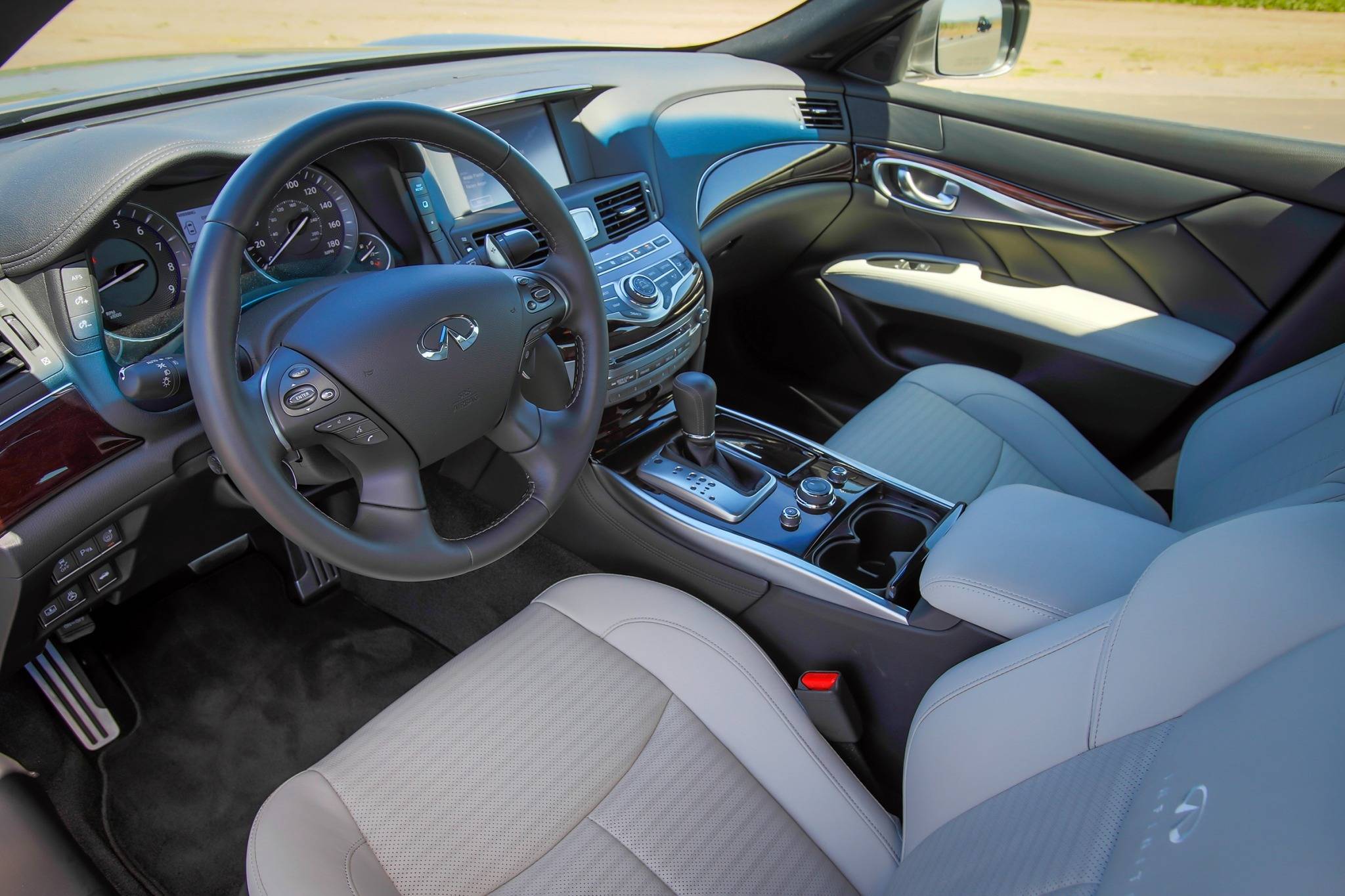 2017 Infiniti QX70 Specs, Prices, VINs & Recalls - AutoDetective