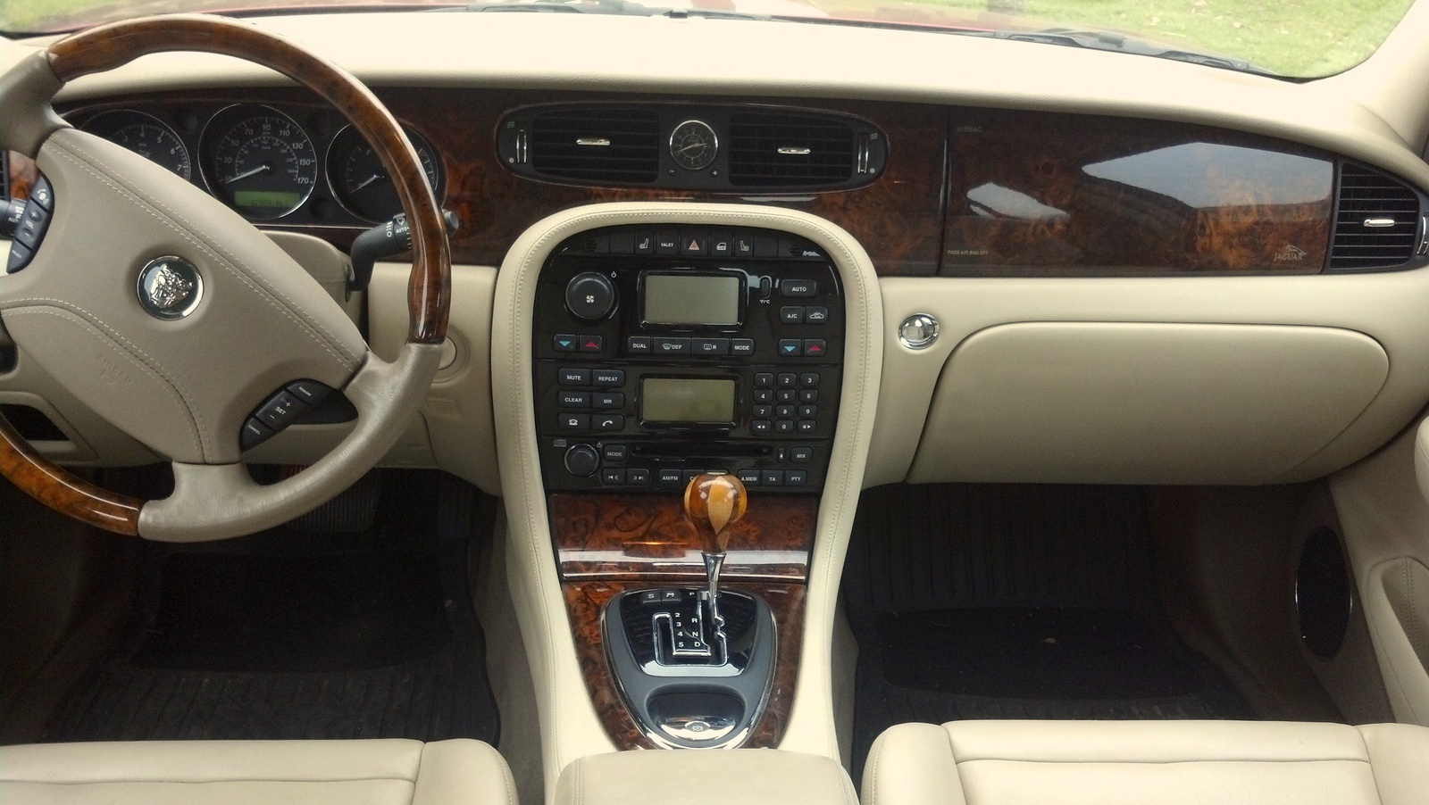 2004 Jaguar Xjr Interior Basic Schematic Drawings