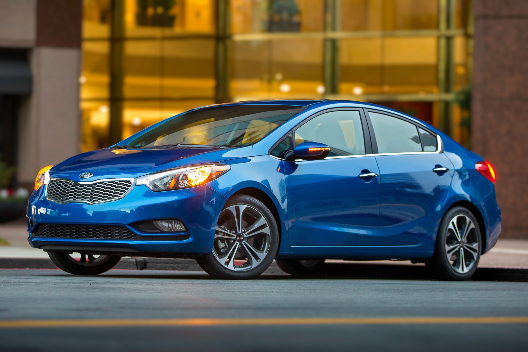 2016 Kia Forte VINs, Configurations, MSRP & Specs AutoDetective