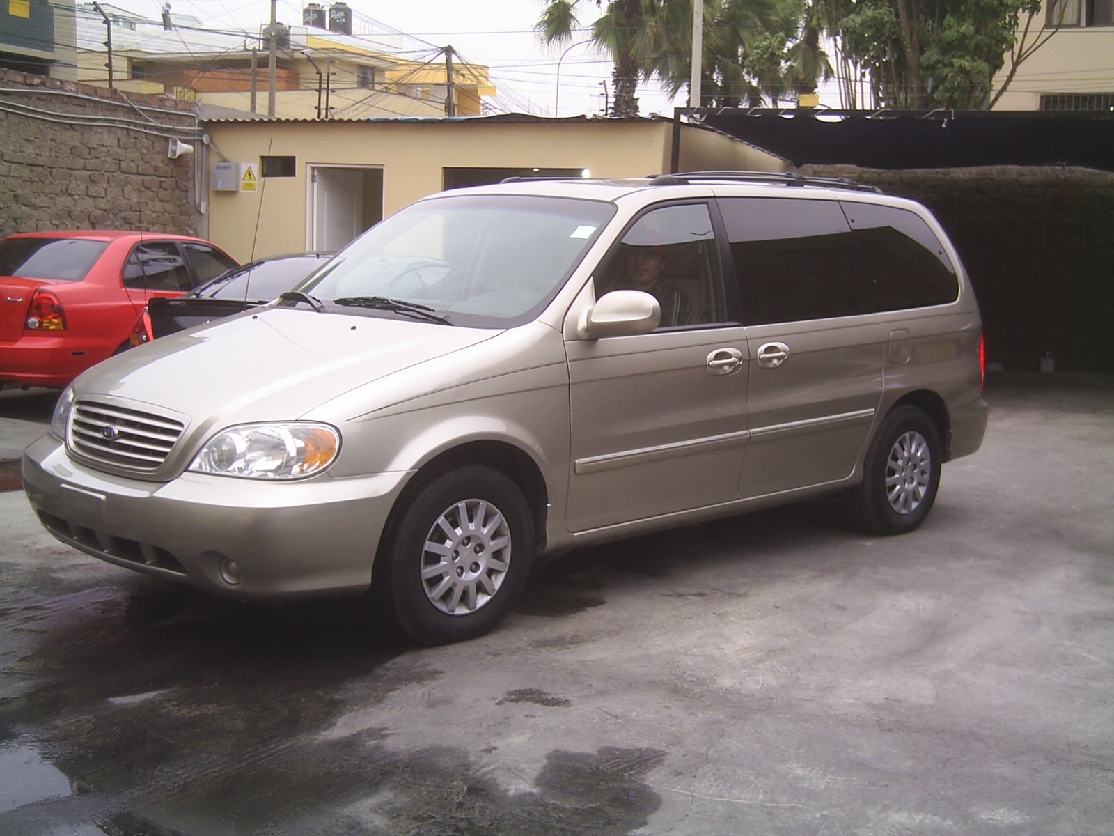 2003 kia van