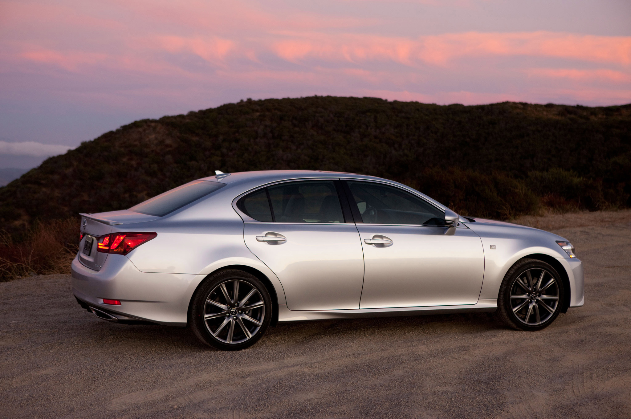 2017 Lexus Gs 450h Vin Check Specs Recalls Autodetective 2017 Lexus Gs 450h Photo 6