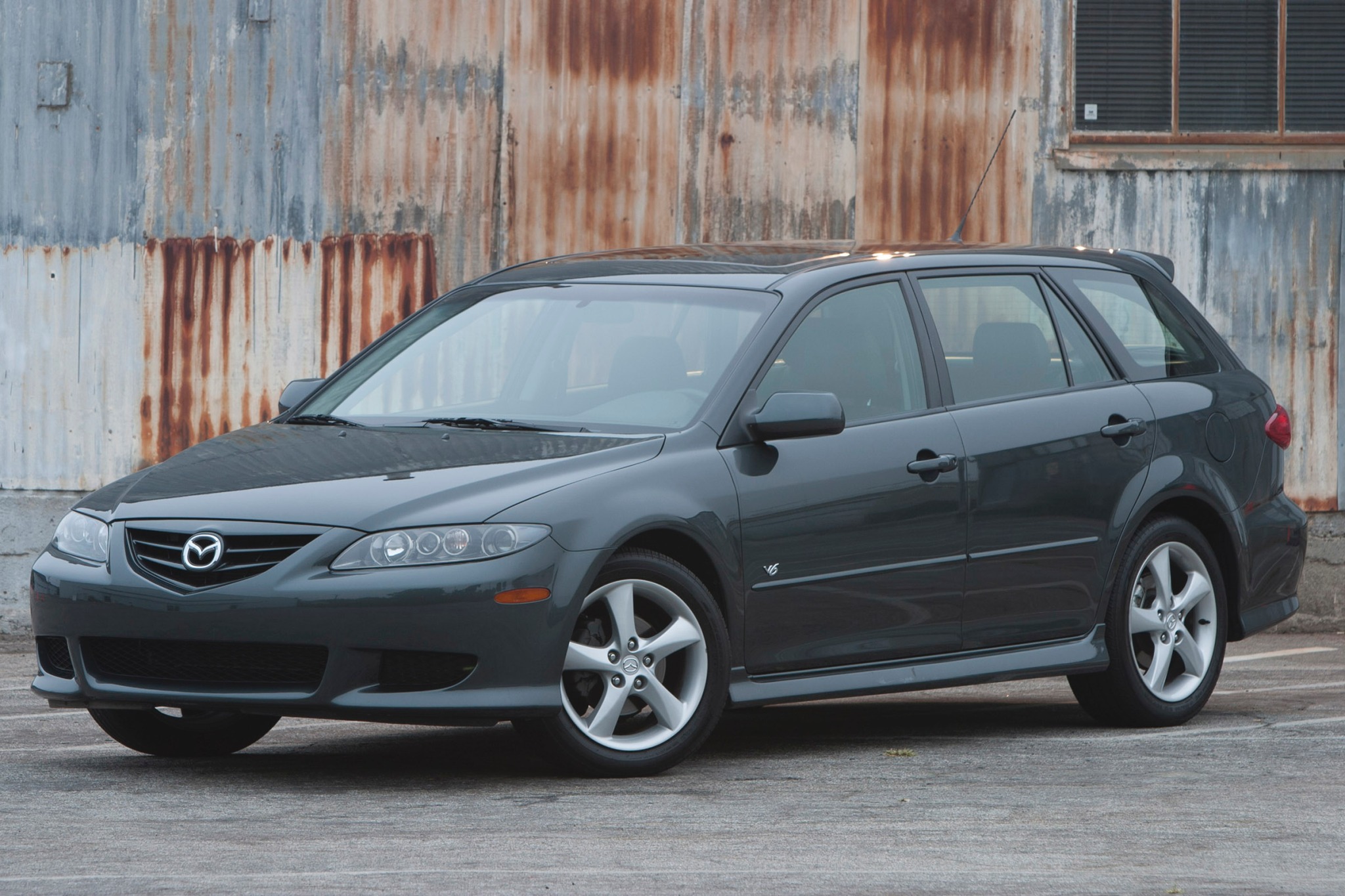 2004 Mazda Mazda6 i VIN Check, Specs & Recalls AutoDetective