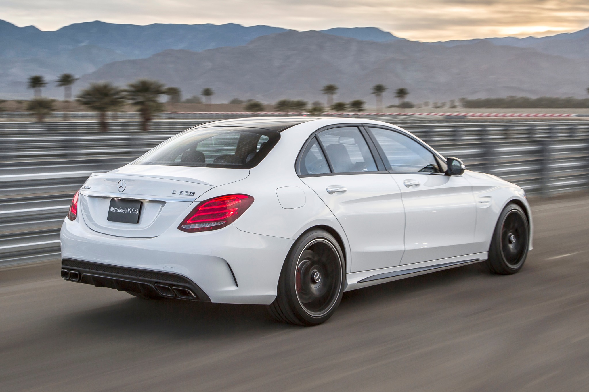 2016 Mercedes-Benz C-Class Specs, Prices, VINs & Recalls - AutoDetective