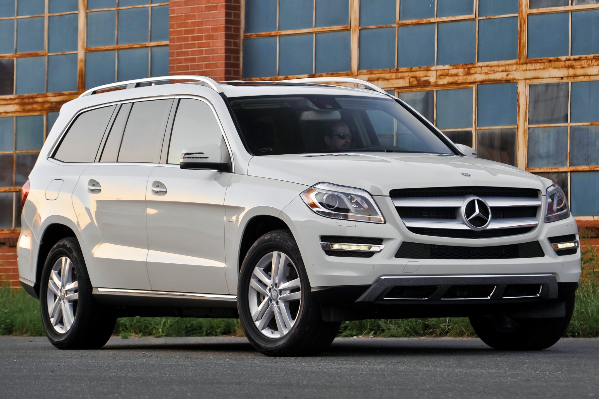 2015 Mercedes-Benz GL-Class VIN Number Search - AutoDetective