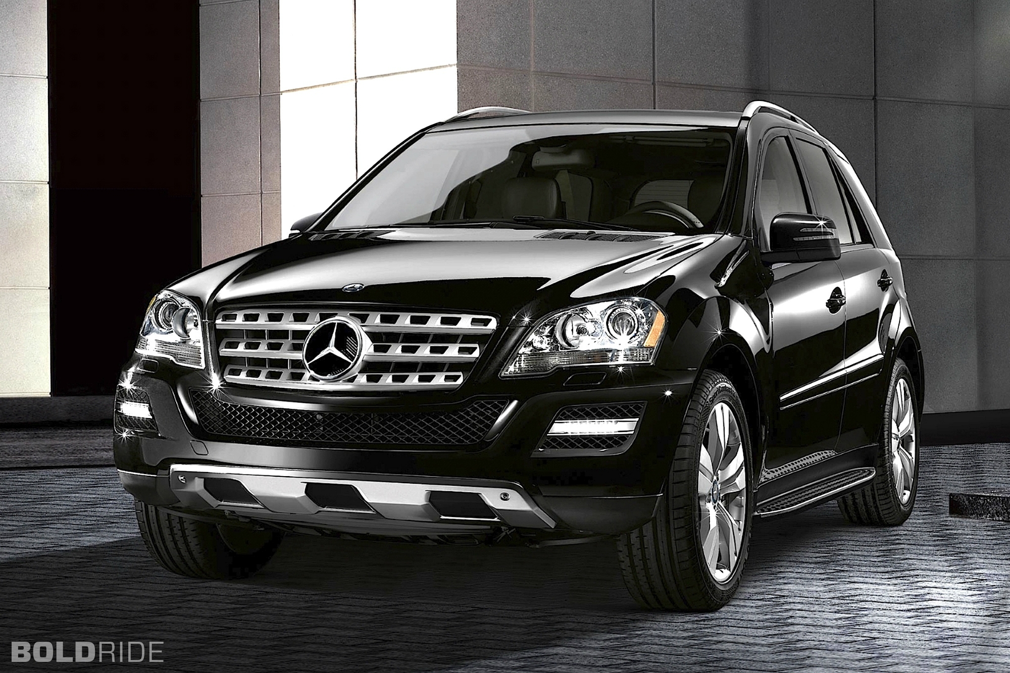 3d ml. Мерседес Бенц джип мл. Mercedes-Benz w164. Mercedes-Benz w164 внедорожник. Mercedes Benz ml 500.