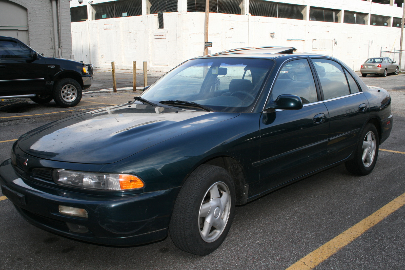 1994 Mitsubishi Galant Specs, Prices, VINs & Recalls - AutoDetective