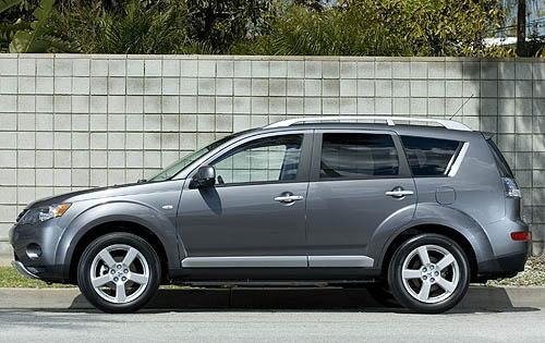 Mitsubishi outlander 2008 года