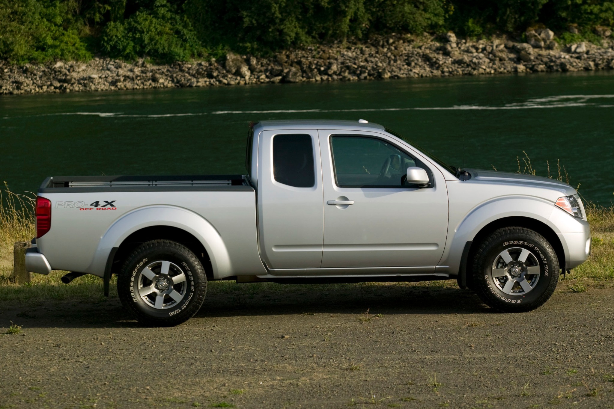 2014 Nissan Frontier Specs, Prices, VINs & Recalls AutoDetective