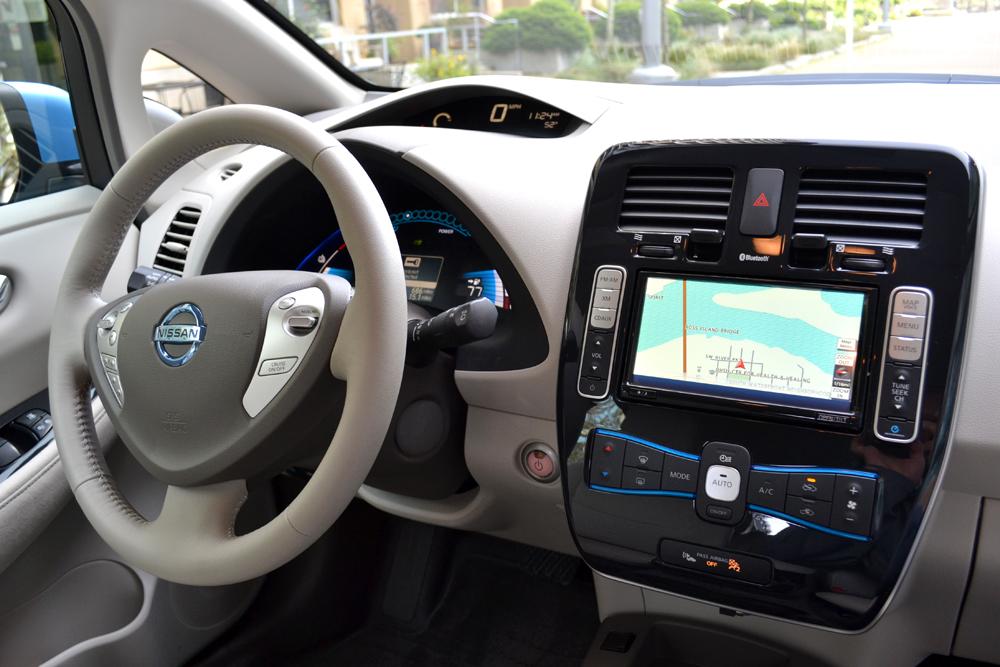 2012 Nissan LEAF Specs, Prices, VINs & Recalls AutoDetective