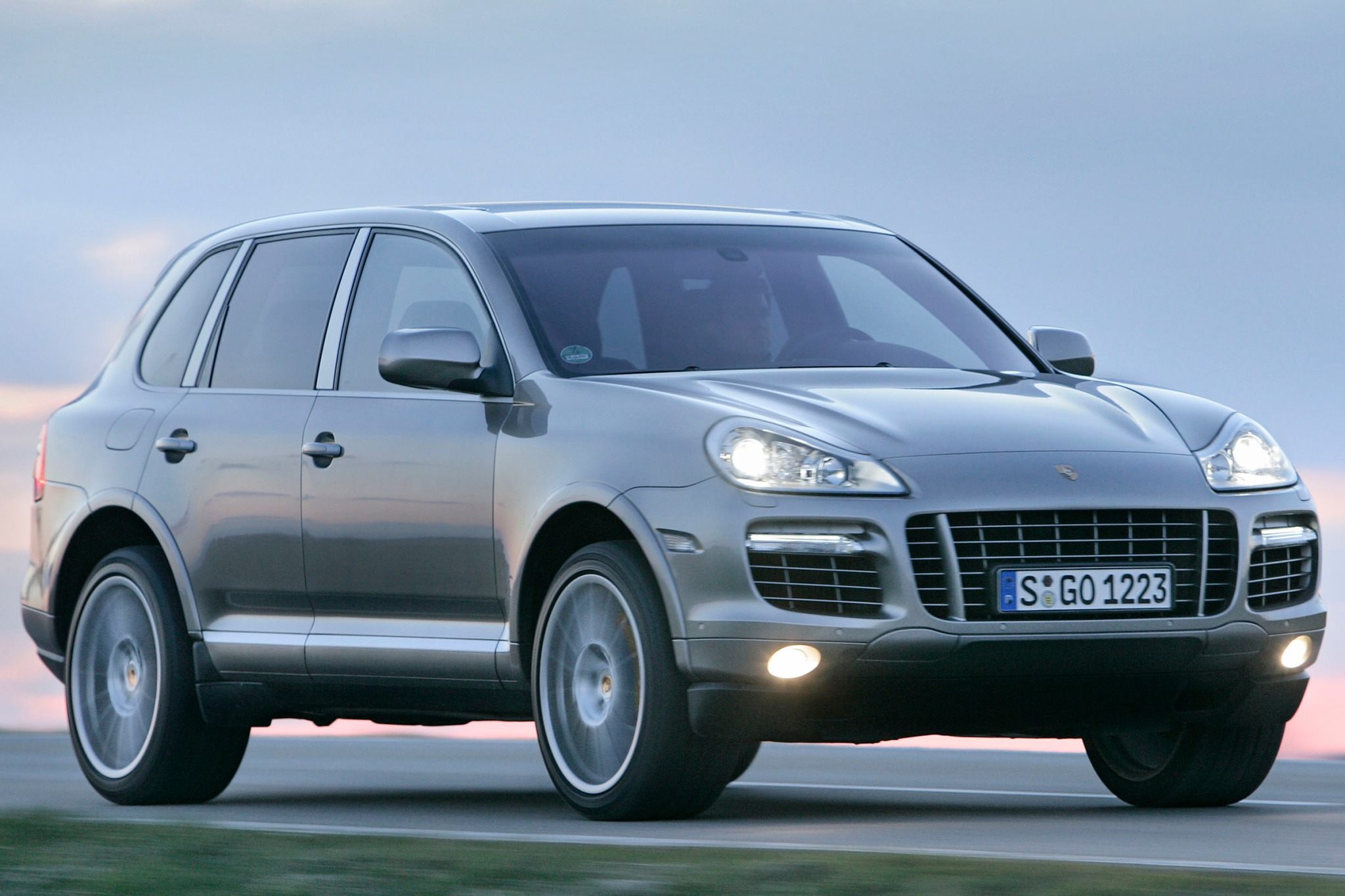 2010 Porsche Cayenne Specs, Prices, VINs & Recalls AutoDetective