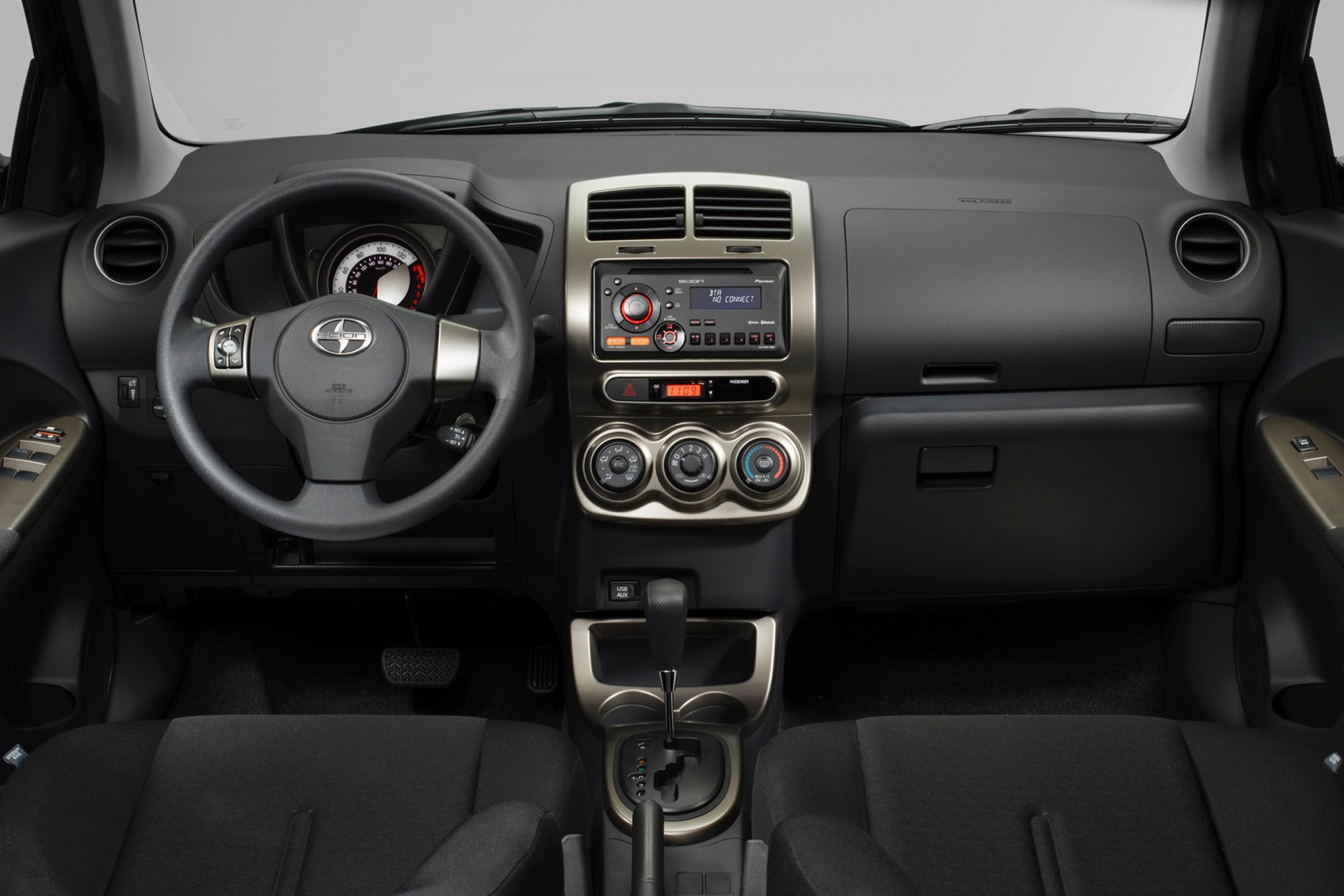 2014 scion xd vins configurations msrp specs autodetective