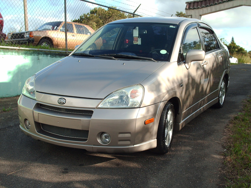 Suzuki aerio 2003
