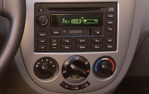 2008 Suzuki Forenza Specs Prices Vins Recalls Autodetective