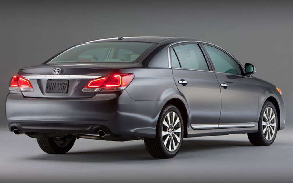 Toyota avalon 2012