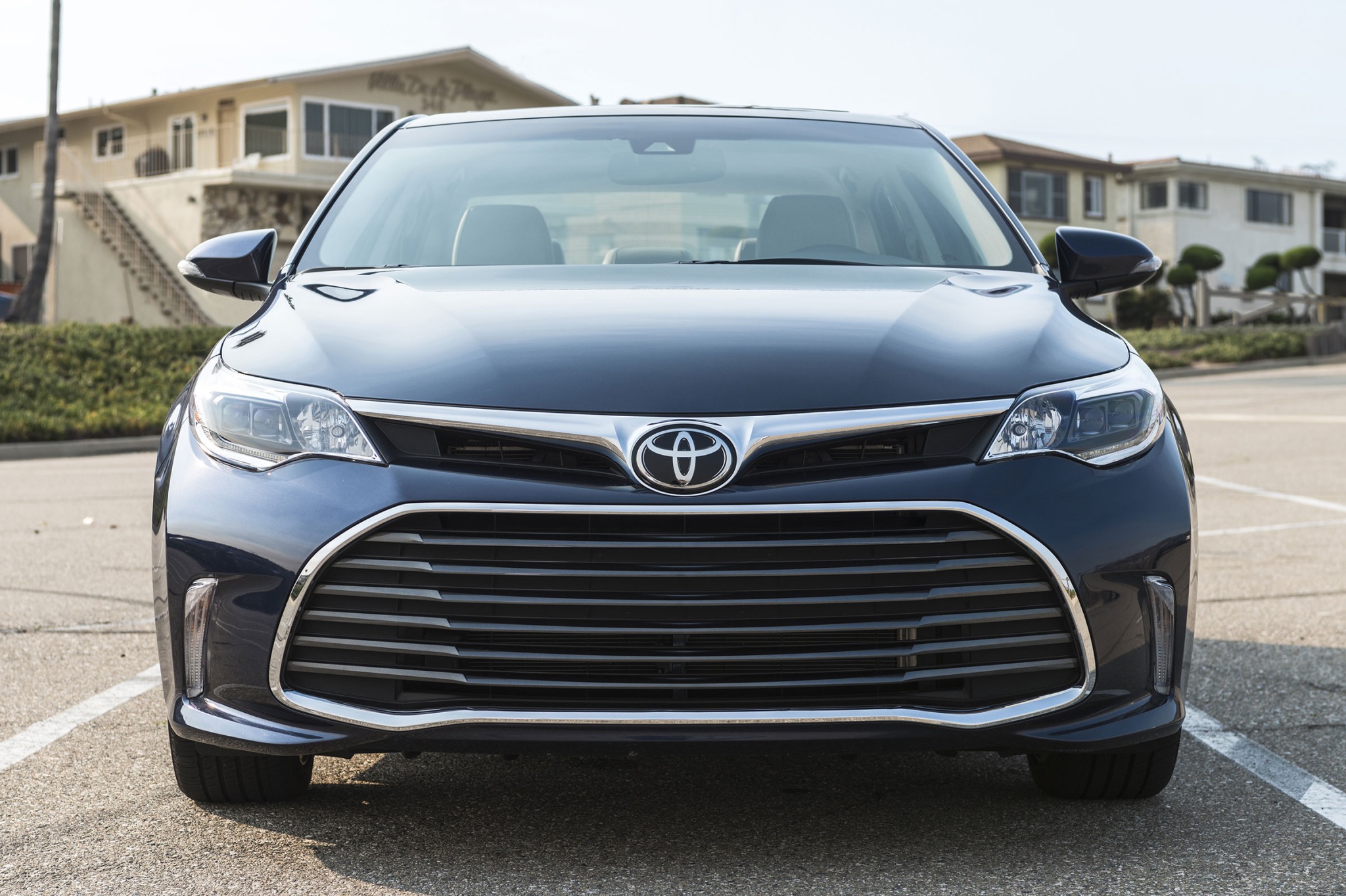 2018 Toyota Avalon Specs, Prices, VINs & Recalls - AutoDetective