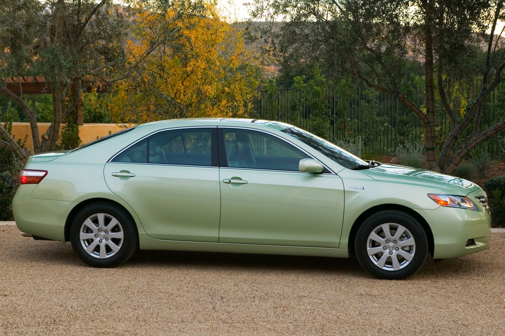 Toyota Camry Hybrid 2009