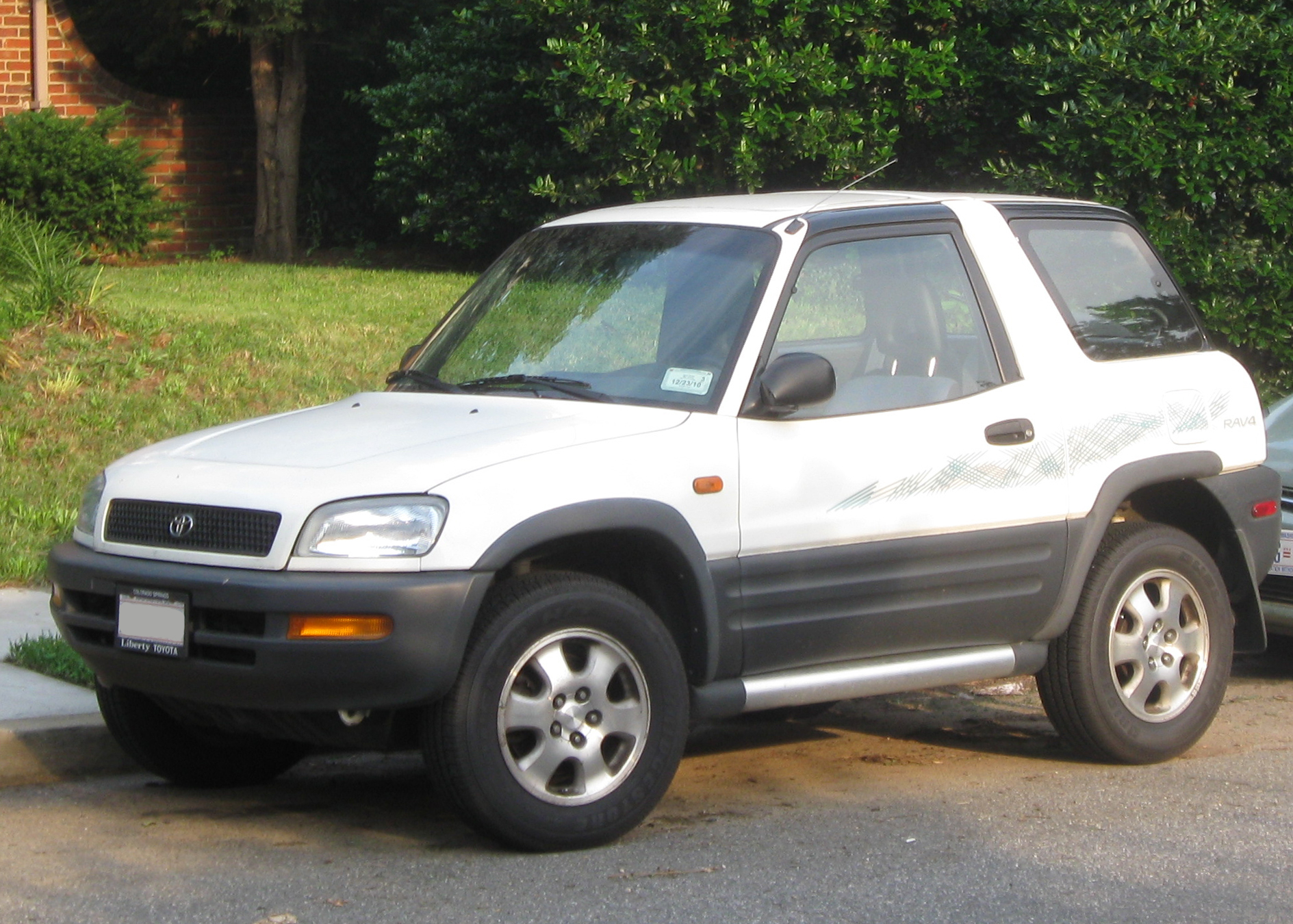 1996 Toyota Rav4 Vin Check Specs Recalls Autodetective 1996 Toyota Rav4 Photo 1