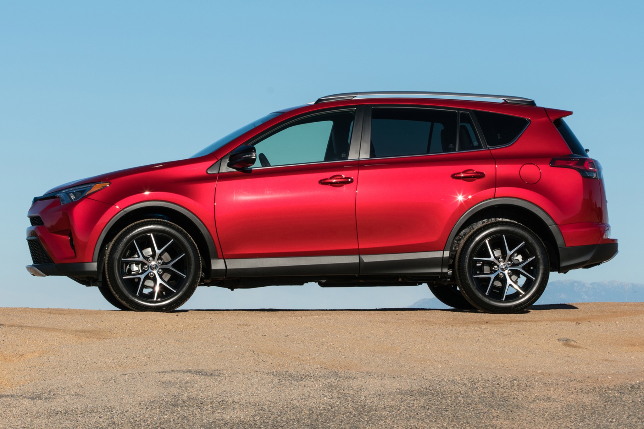 Rav4 2016 года