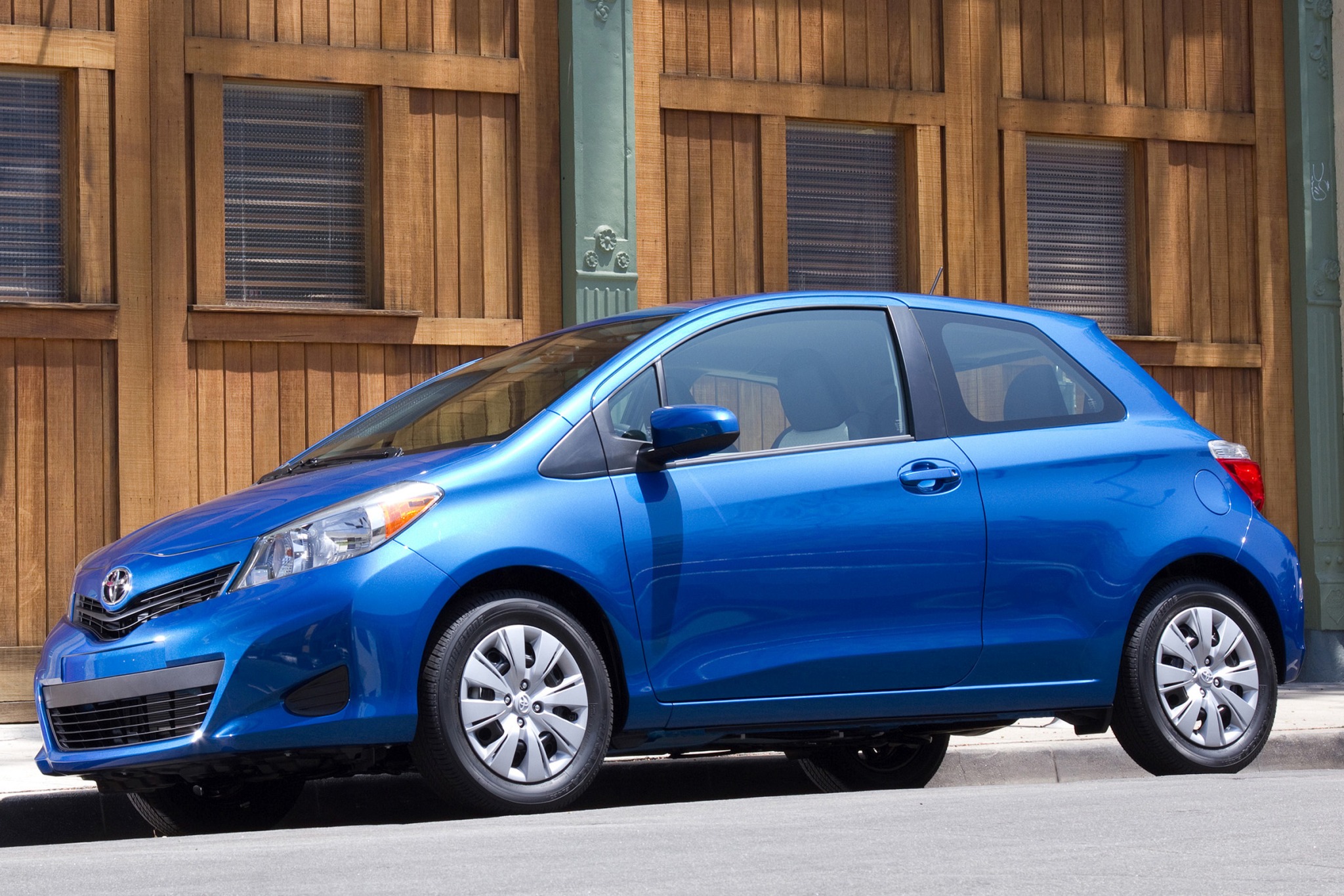 Toyota yaris 2014