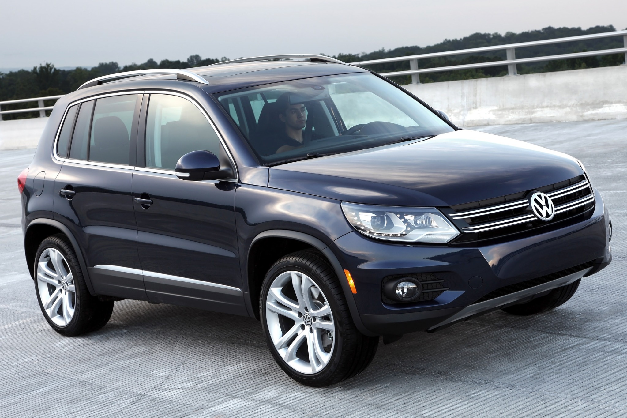 Длина tiguan 2013