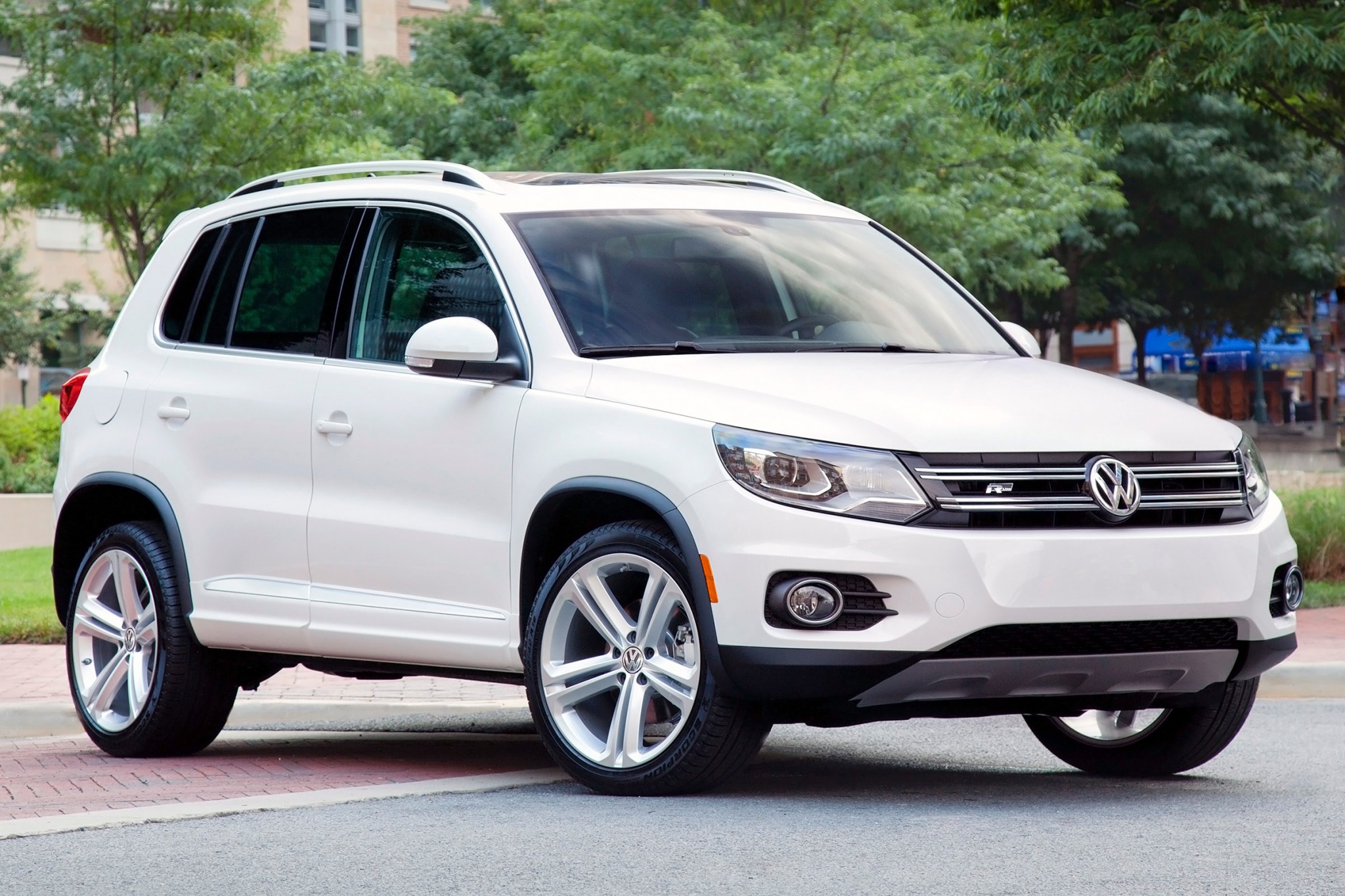 2016 Volkswagen Tiguan SE VIN Number Search AutoDetective