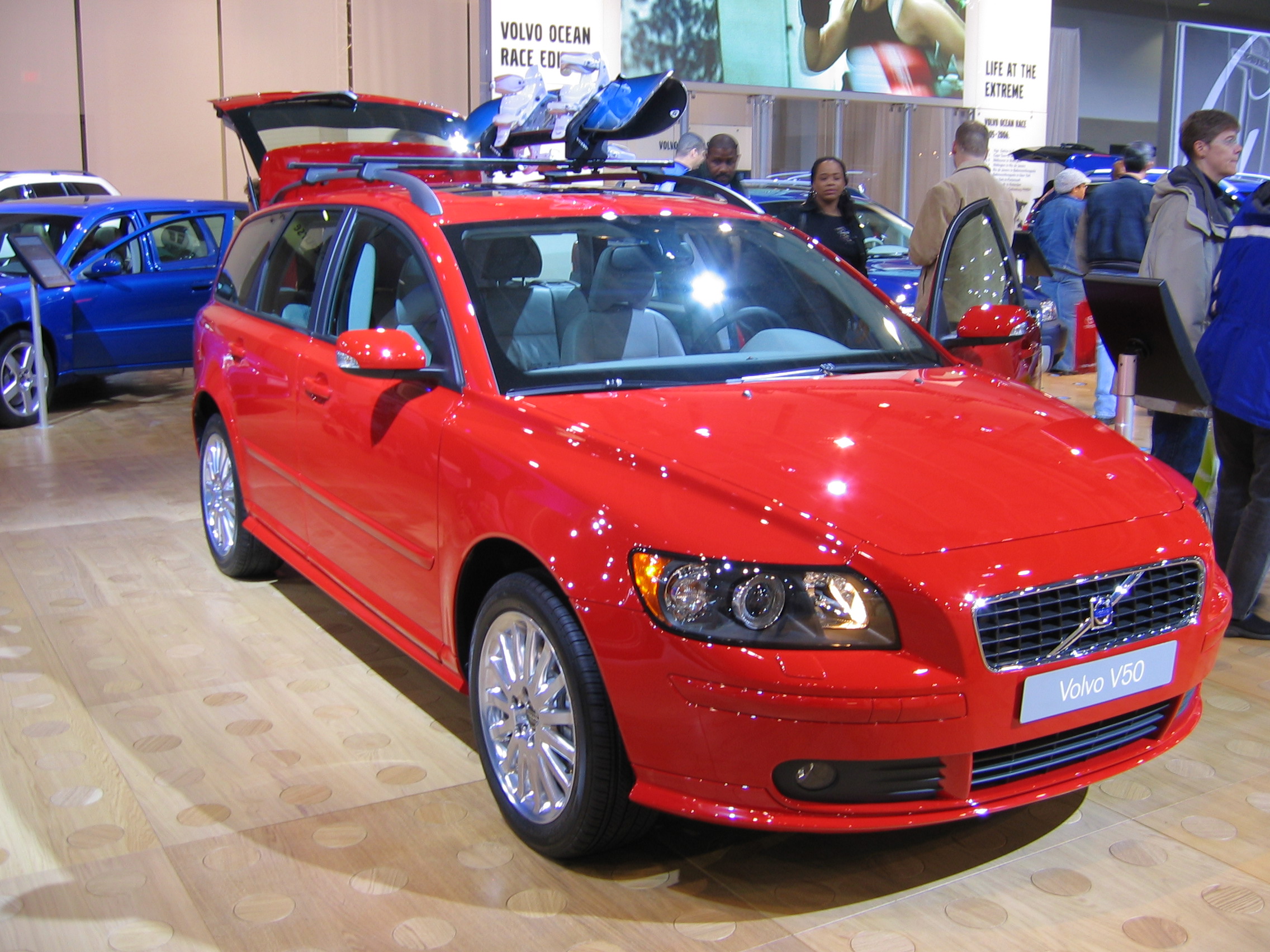 Volvo v50 2006