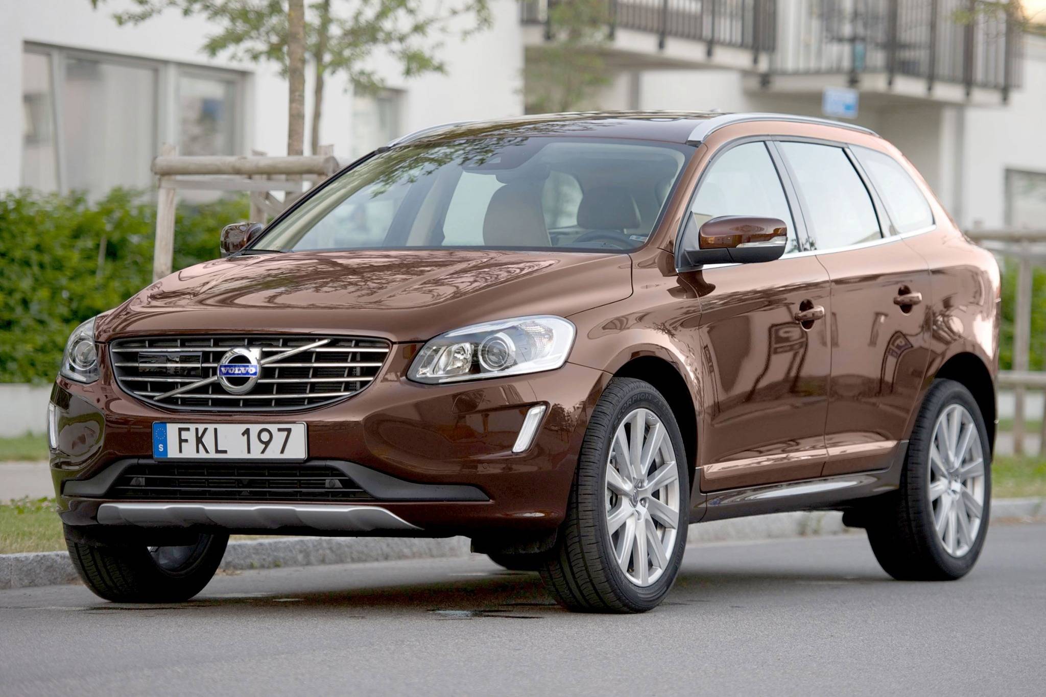 2017 Volvo XC60 VINs Configurations MSRP Specs AutoDetective